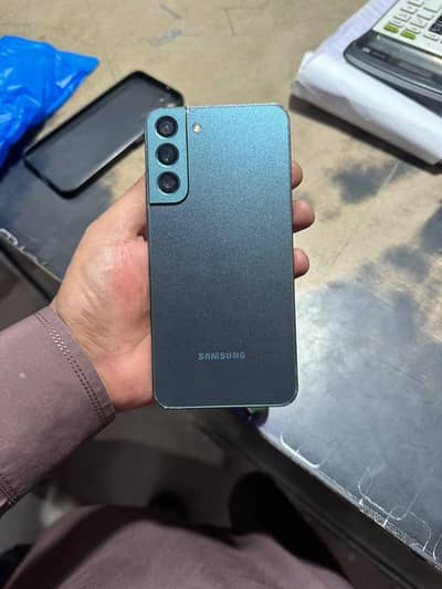 Samsung Mobile S22 Plus