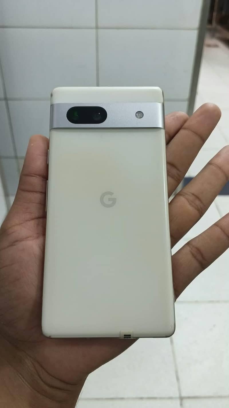 Google Pixel 7a 2