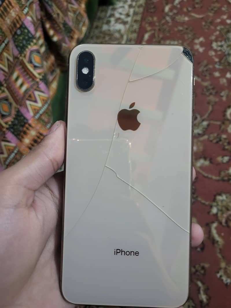 iPhone XS Max 0