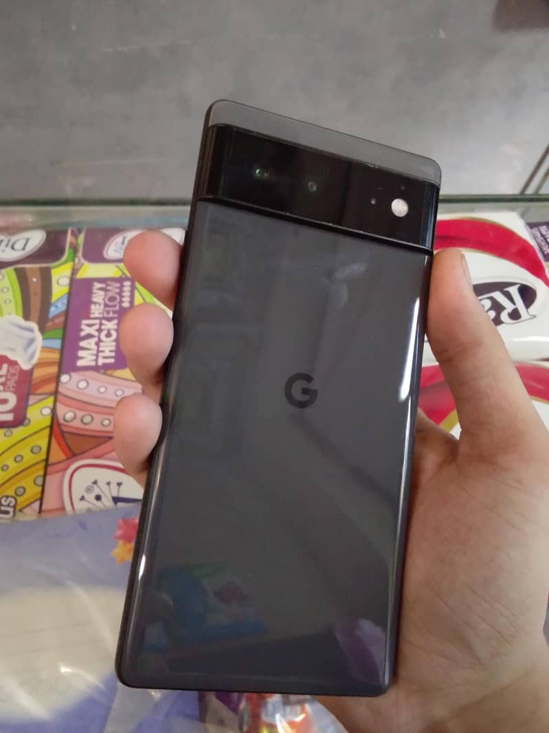 Google Pixel 6 4