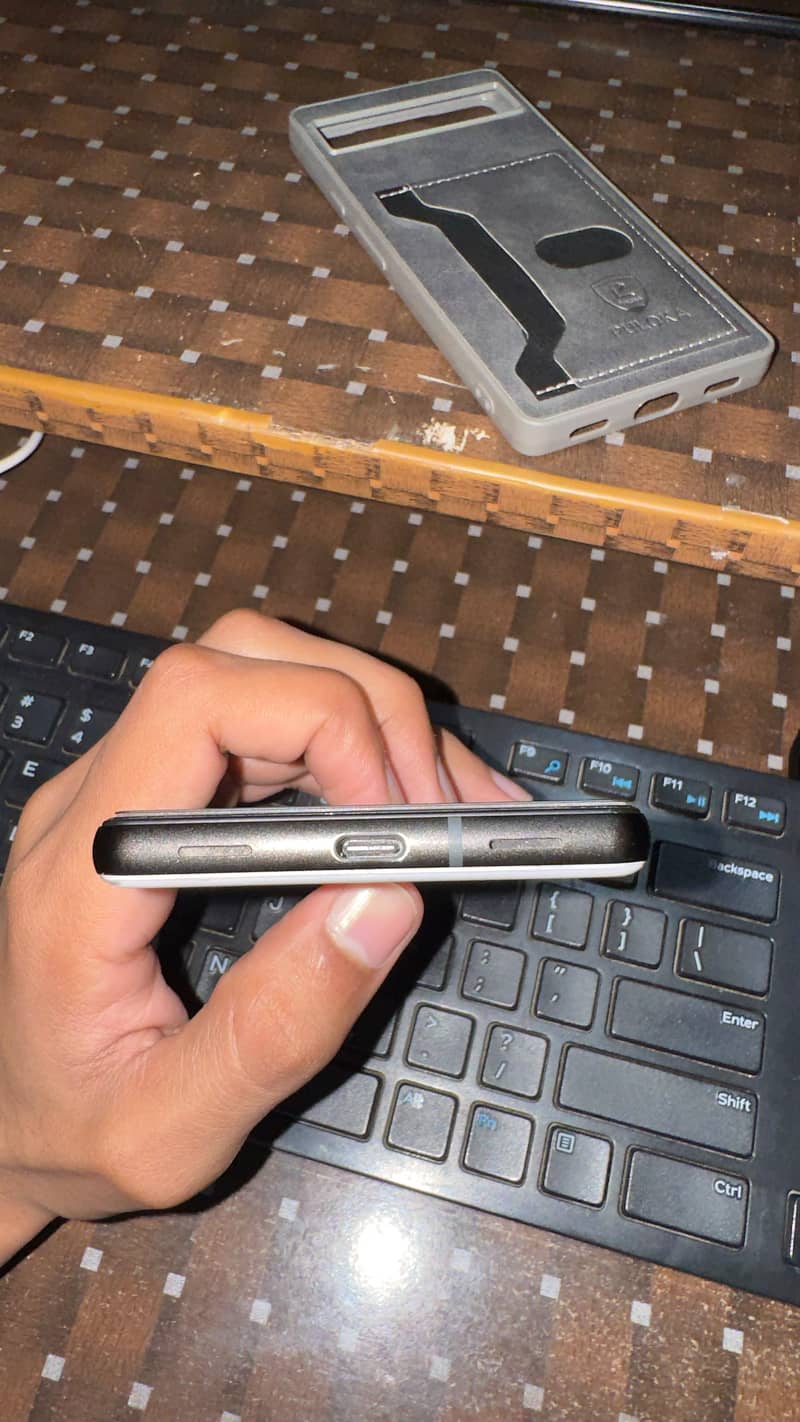 Google Pixel 6a 4