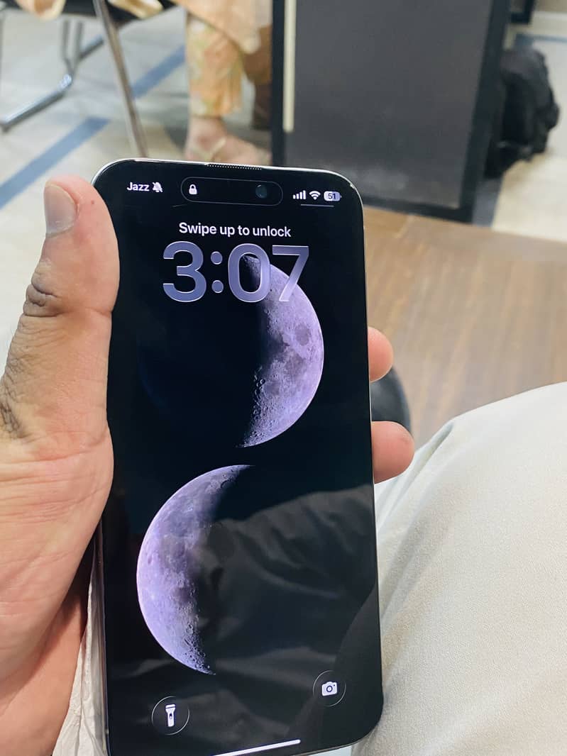 Apple iPhone 15 Pro Max 3