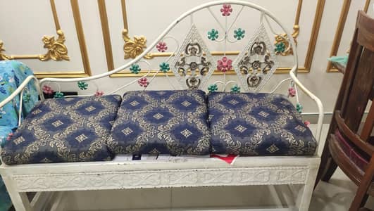 Home used sofa and table