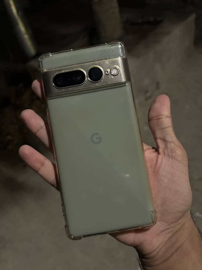 Google Pixel 7 Pro 0