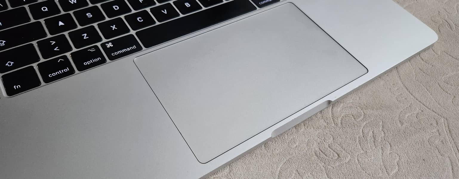 Apple MacBook Pro 2017 5