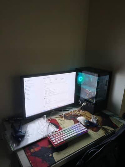 gaming PC for sell with LCD 24 inch new keyboard mouse