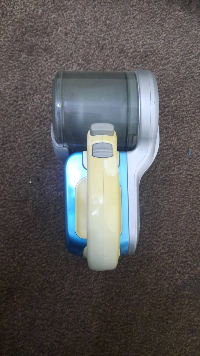 vacuum cleaner 1