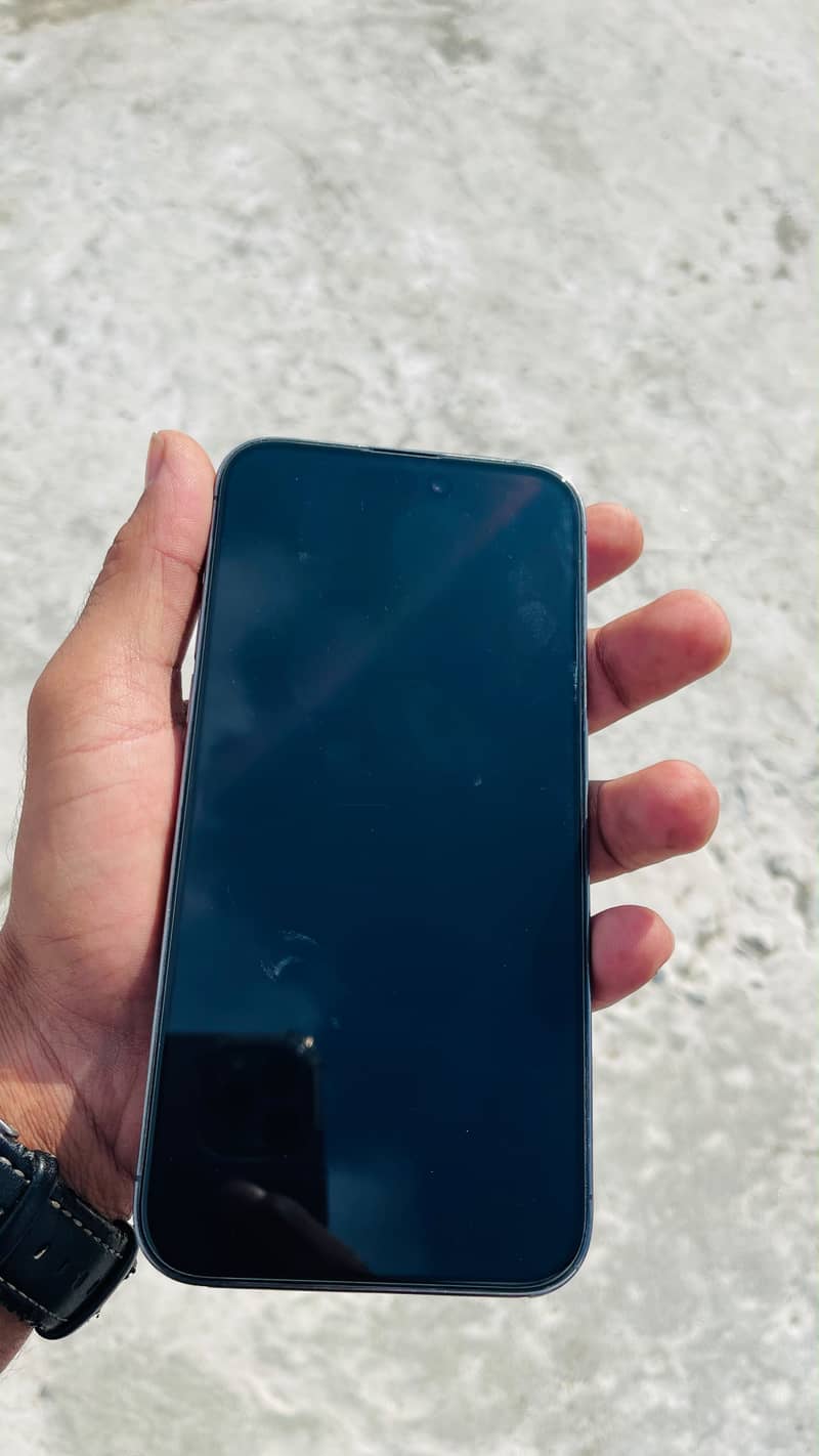 Apple iPhone 14 Pro Max 2