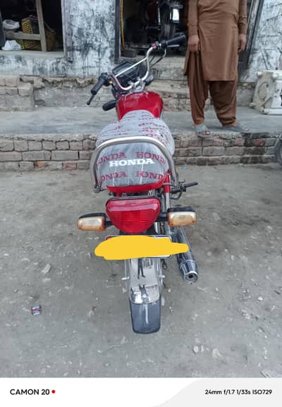 CD 70 bike ok hair 10/9 condition hai rate final hai