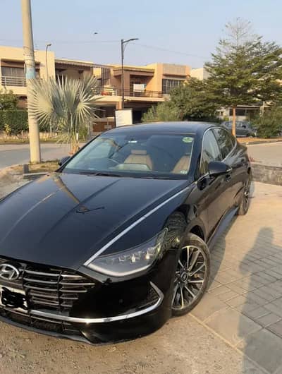 Rent a Car Booking on Self / Car Rental in Lahore / All Cars Booking