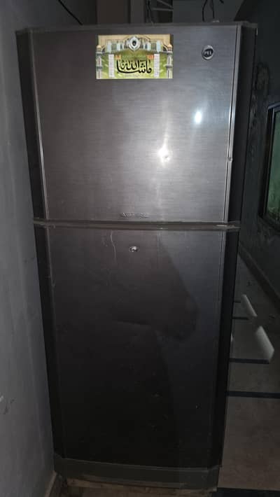 Pel Aspire 14 cu ft Refrigerators condition 9/10