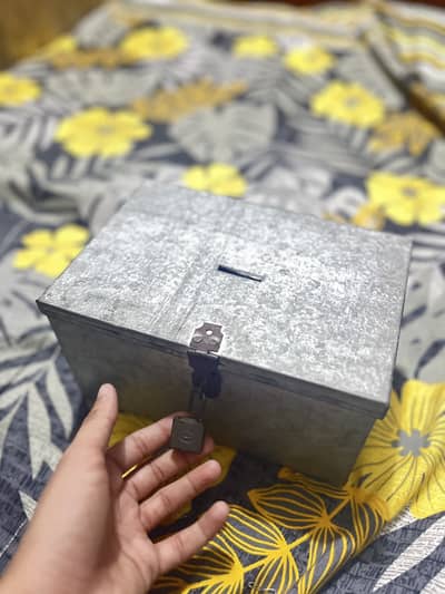 Metal Storage Box with Lock for Sale