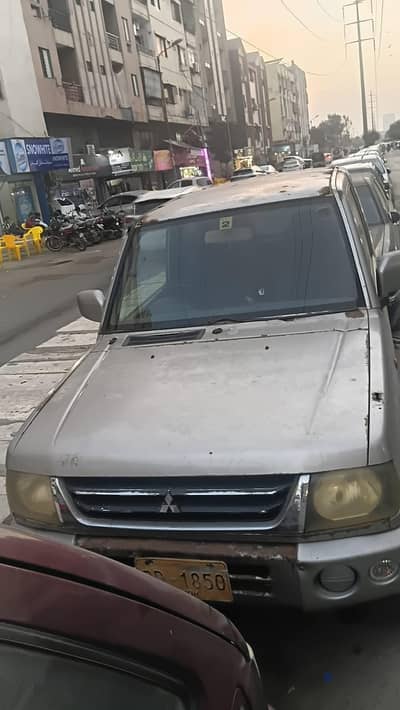 Mitsubishi Pajero 2000 03432223098