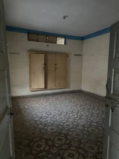 Upper Portion walking to 6no. Bosan road Bacholors(03277342171)