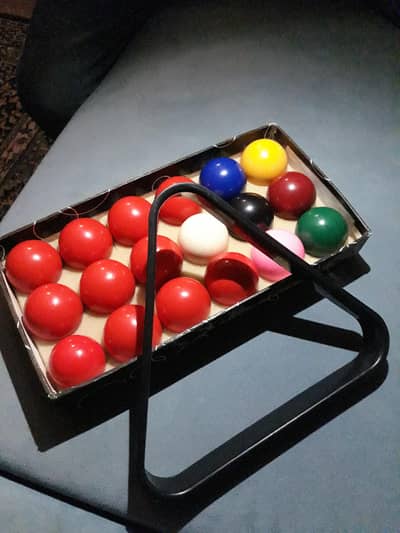 LUXURIOUS CART ™ snooker balls set with box and triangle
