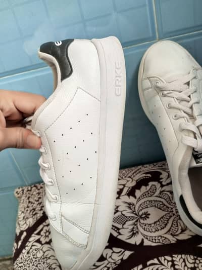 Stylish Eye scatheee sneaker for men | Trandyyy and casual. . .