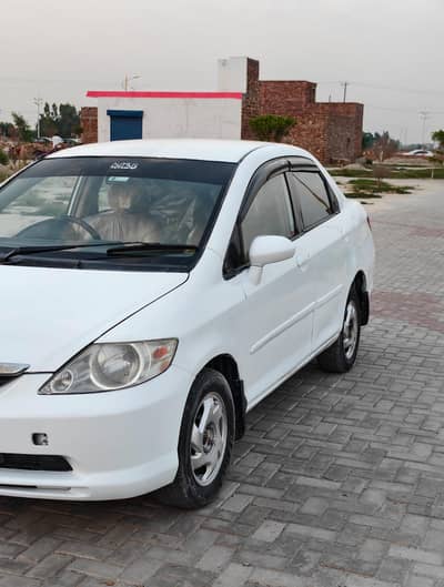 Honda City 2005 urgent sale home use totally original