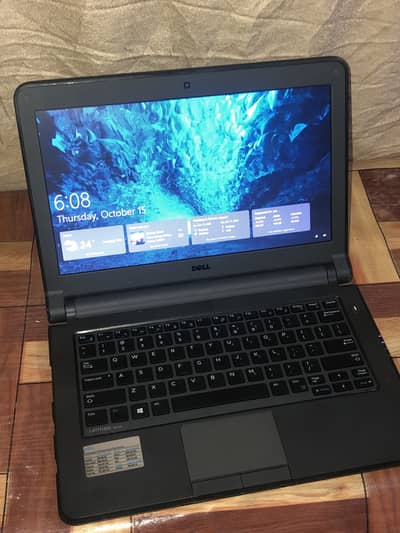Dell laptop i5-4 genration 4 ram 128 ssd