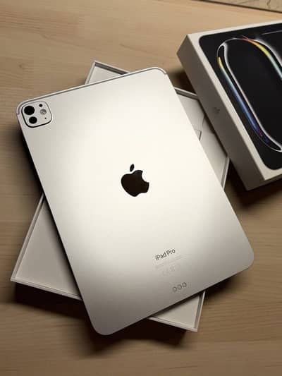 Ipad Pro M5 11 inch