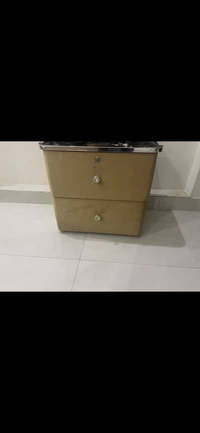Poshish bed