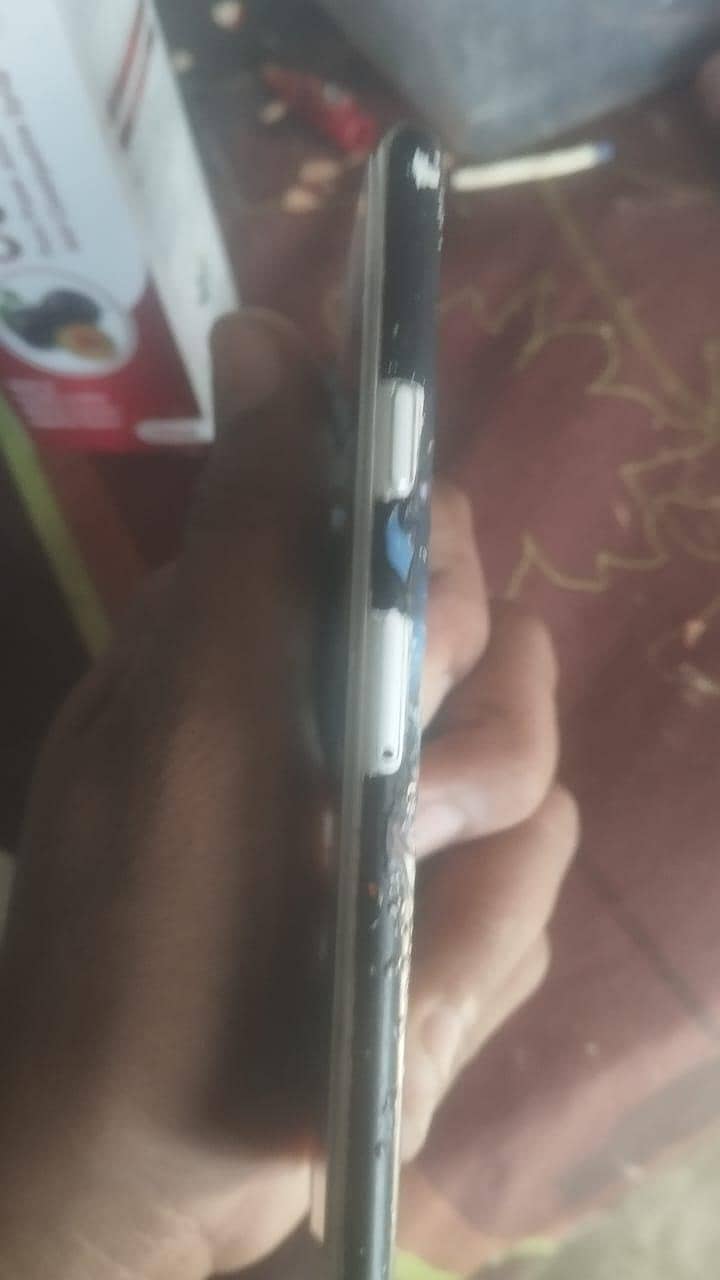 Apple iPhone 6S 2