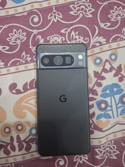 Google Pixel 8 Pro