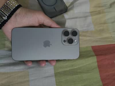 Apple iPhone 15 Pro Max