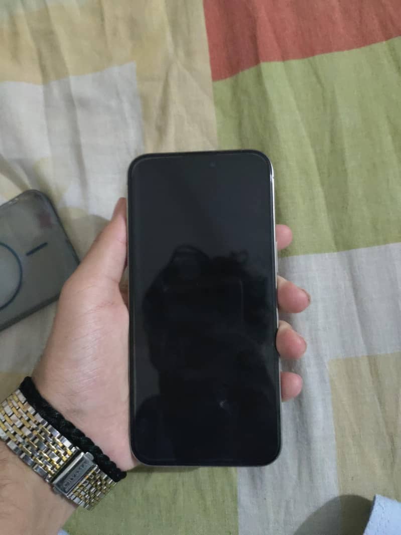 Apple iPhone 15 Pro Max 5
