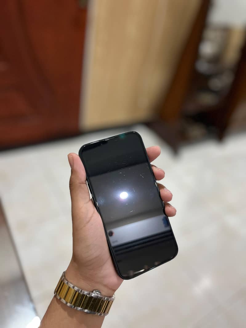 Apple iPhone 13 3