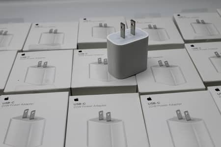 Apple 20W USB-C Power Adapter NFC Copy – Fast Charger