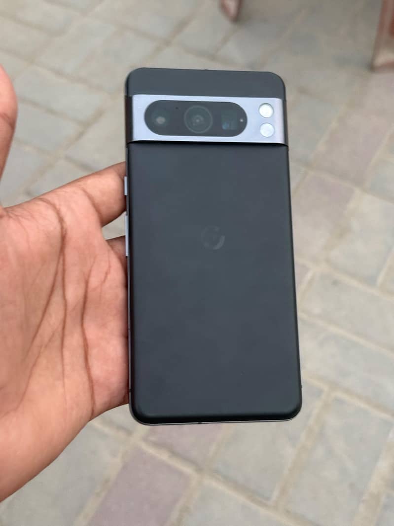 Google Pixel 8 Pro 0