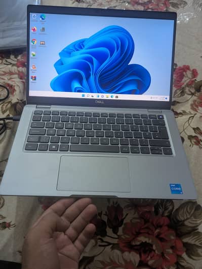 Dell latitude cor i5 11 gen /16 gb ram 256 gb SSD