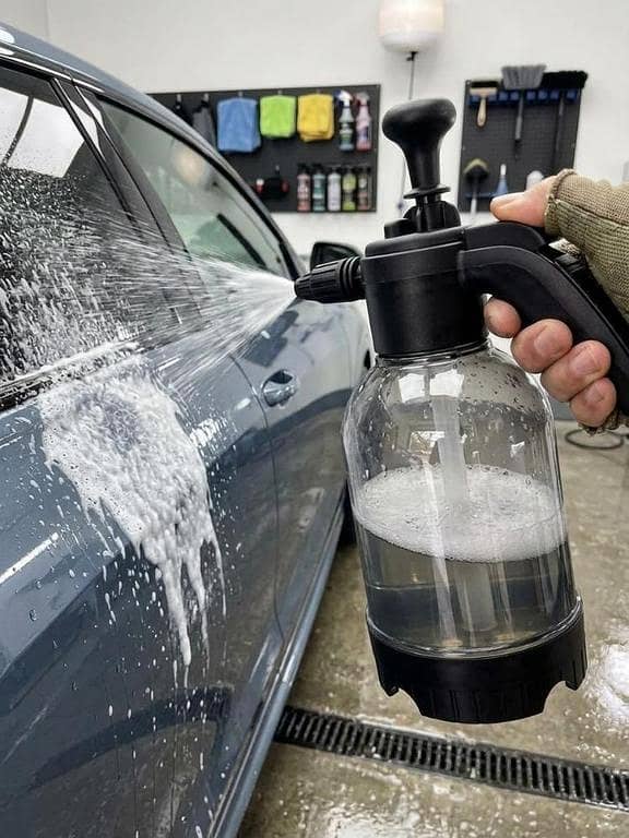 Multi-Purpose Hand Pump Pressure Sprayer for Car Wash & Gardening