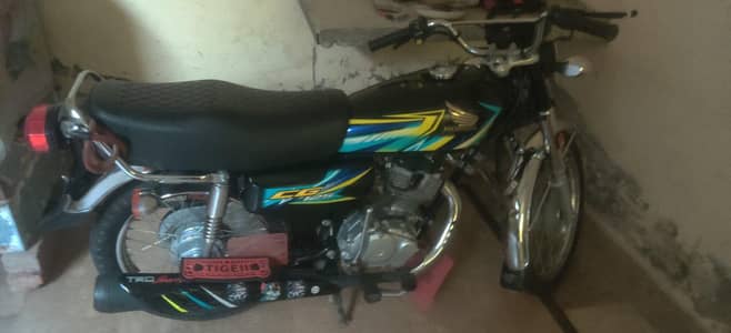 honda 125 bilkul ok he