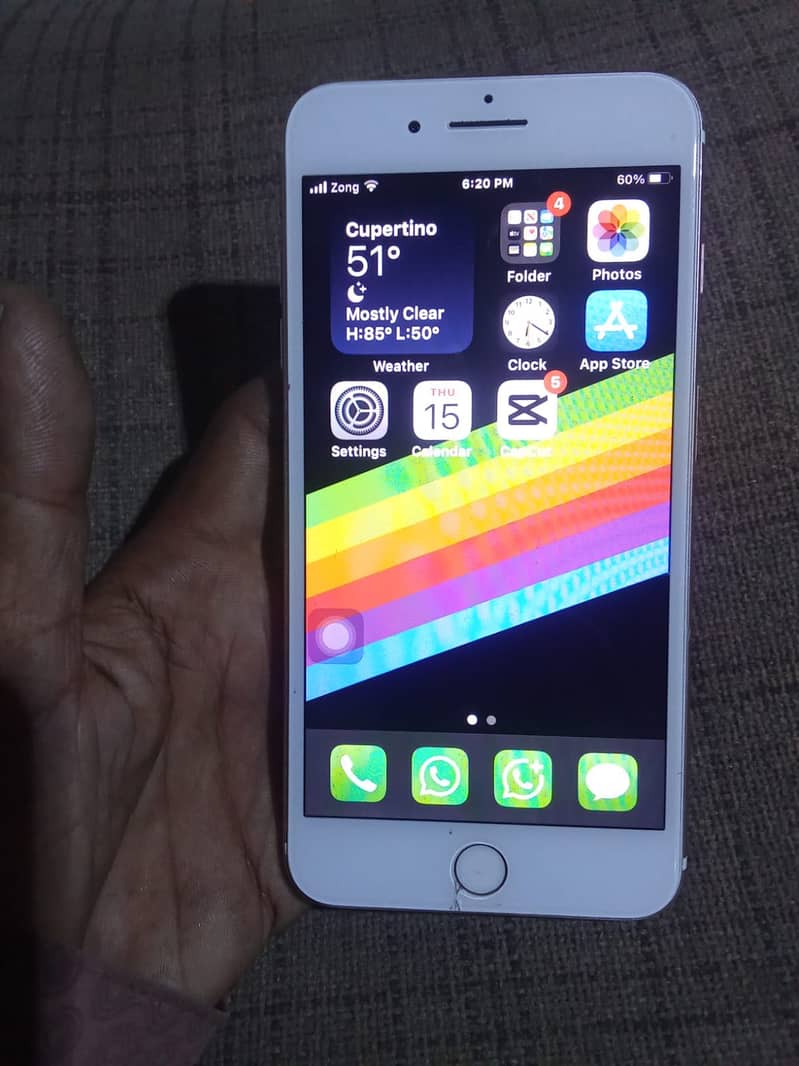 Apple iPhone 7 Plus 0