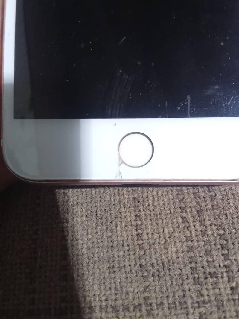 Apple iPhone 7 Plus 8