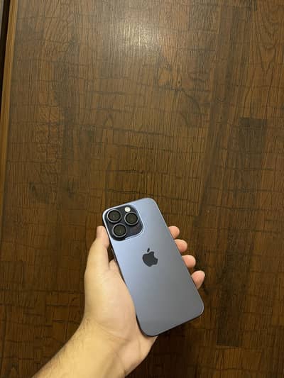 Apple iPhone 15 Pro