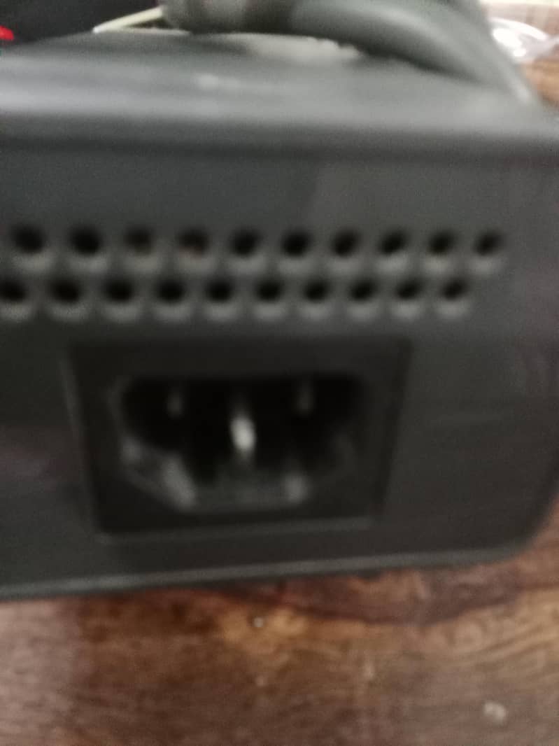 Xbox 360 with two wireless controller with Kinect sensor 3