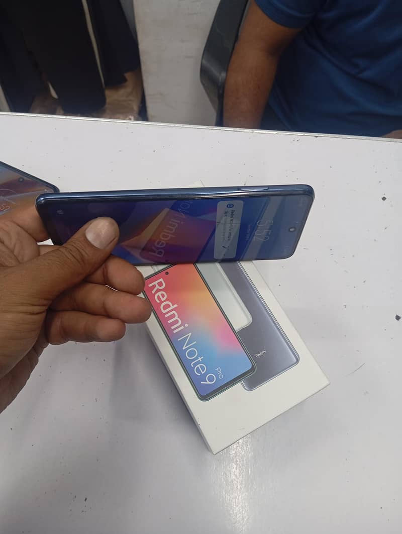 Xiaomi Redmi Note 9 Pro 7
