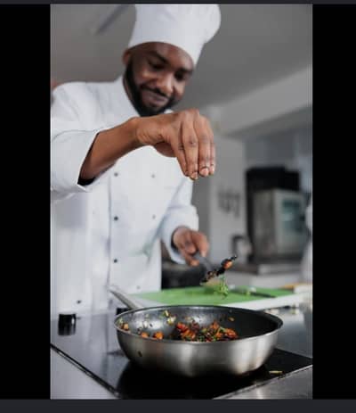 Mujhay ek cook ki zaroart hay Jo kitchen ka kam ker sakhay