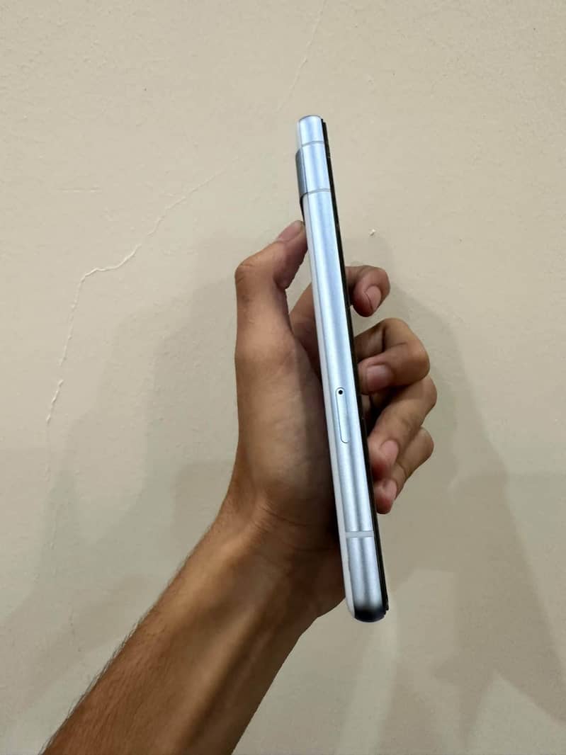Google Pixel 7a 3