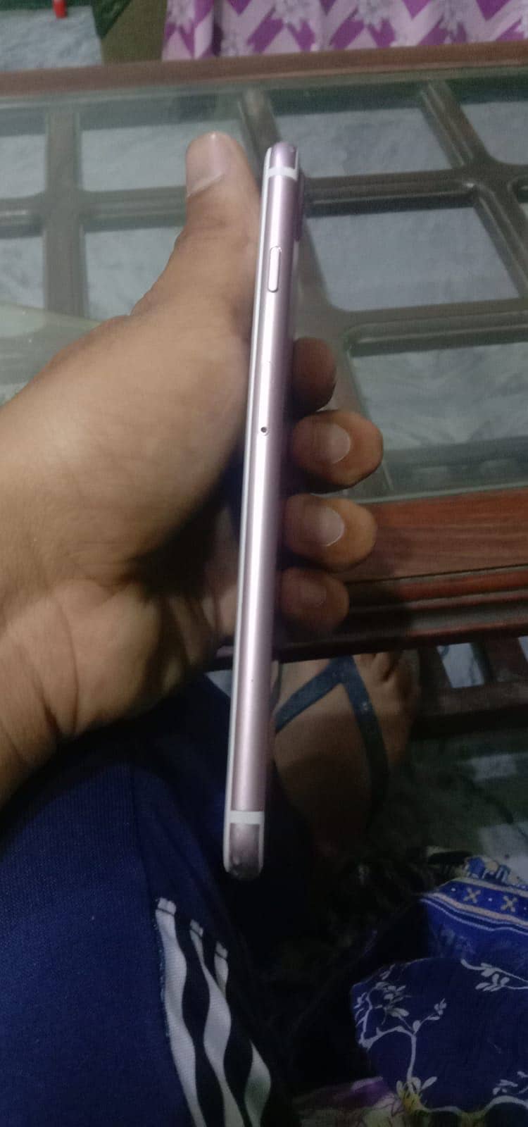Apple iPhone 7 Plus 9