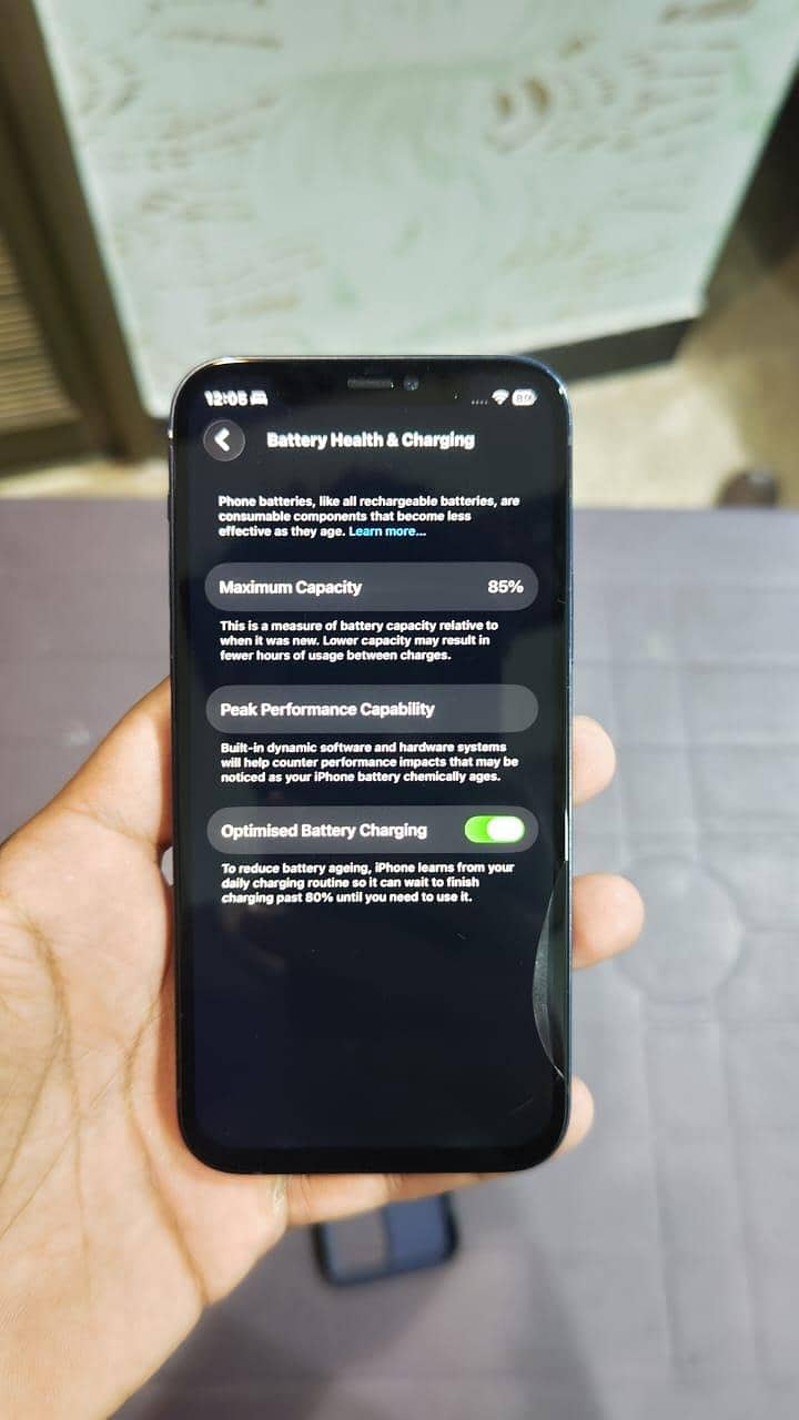 Apple iPhone 12 0