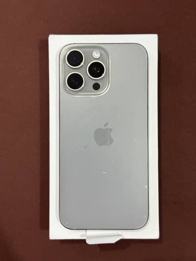 Apple iPhone 15 Pro Max FU Natural titanium 10/10