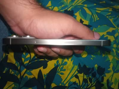 Apple iPhone 15 Pro