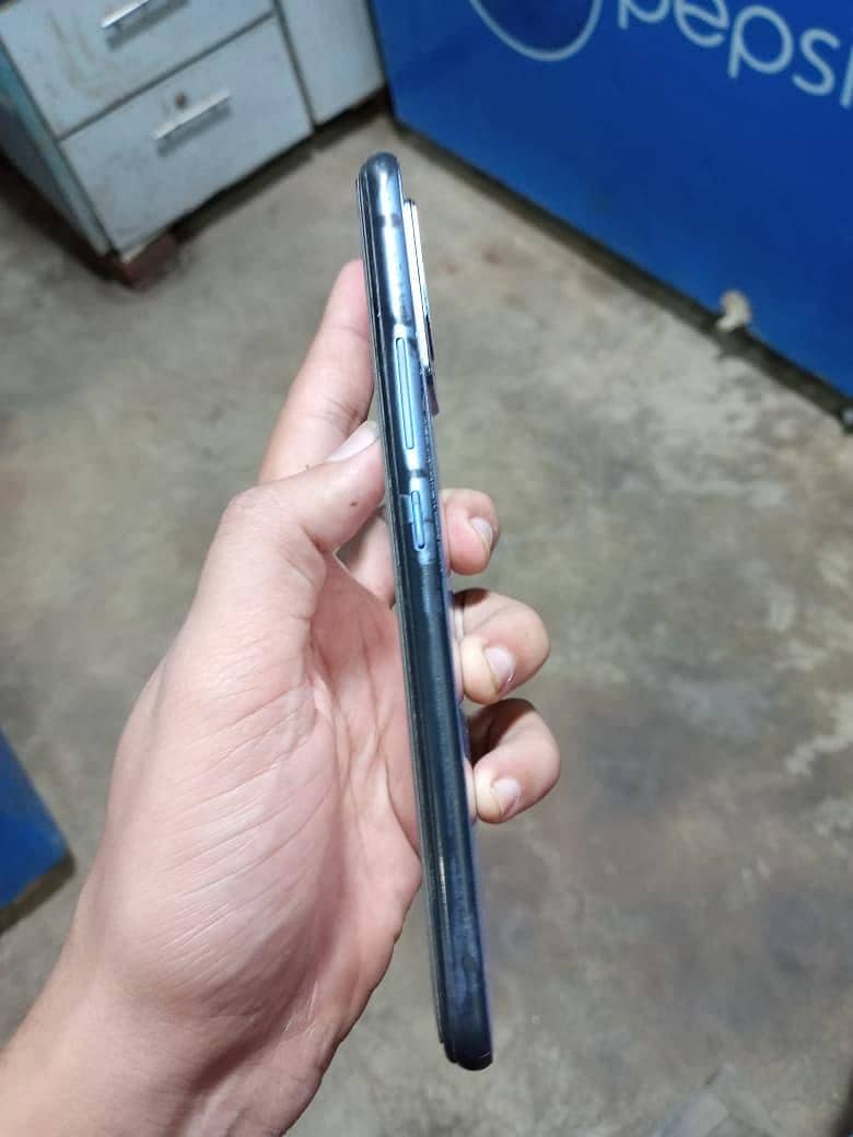 Vivo V21e 0