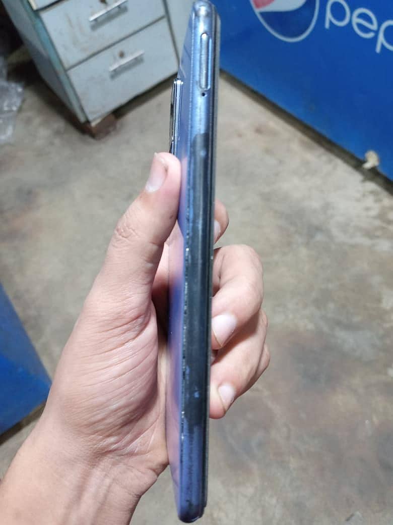 Vivo V21e 1