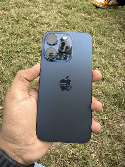 Apple iPhone 15 Pro