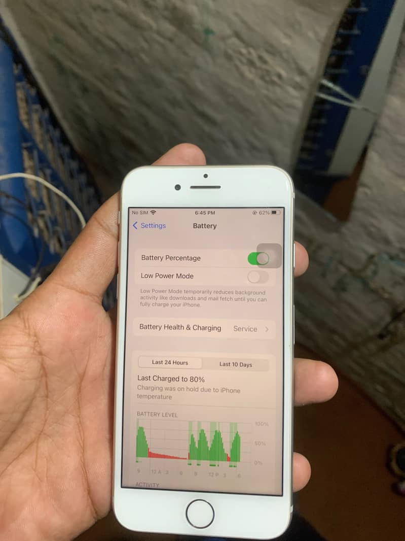 Apple iPhone 8 1