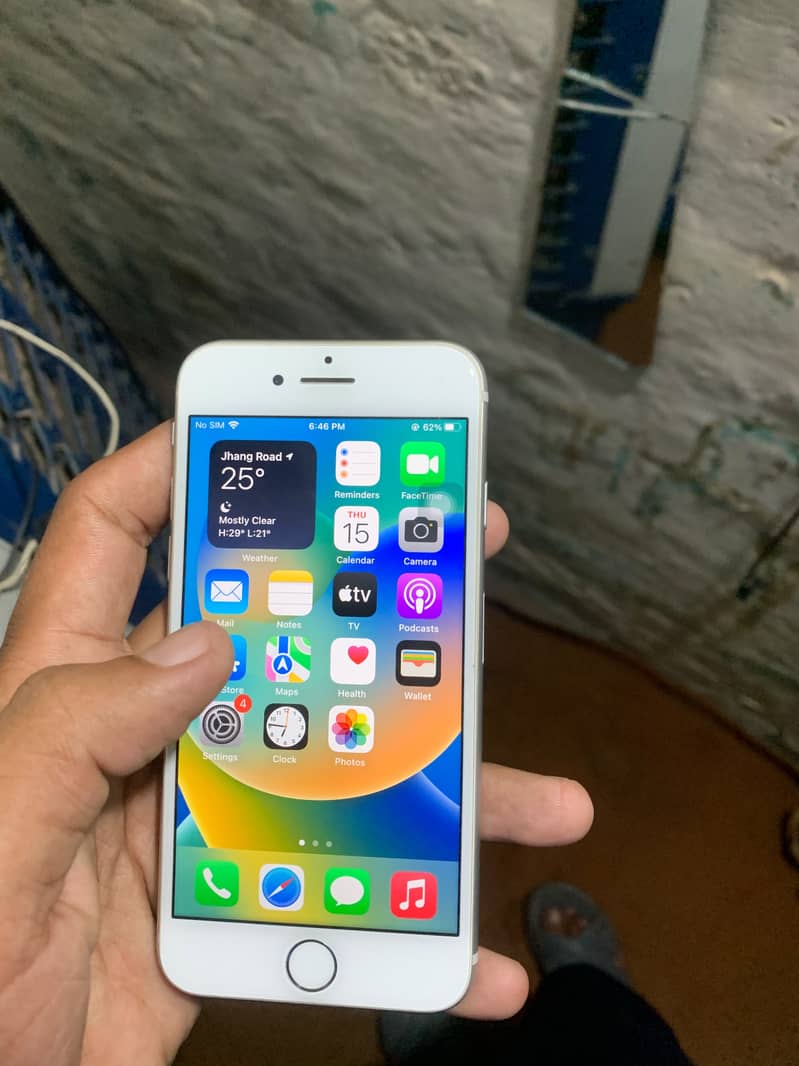 Apple iPhone 8 7